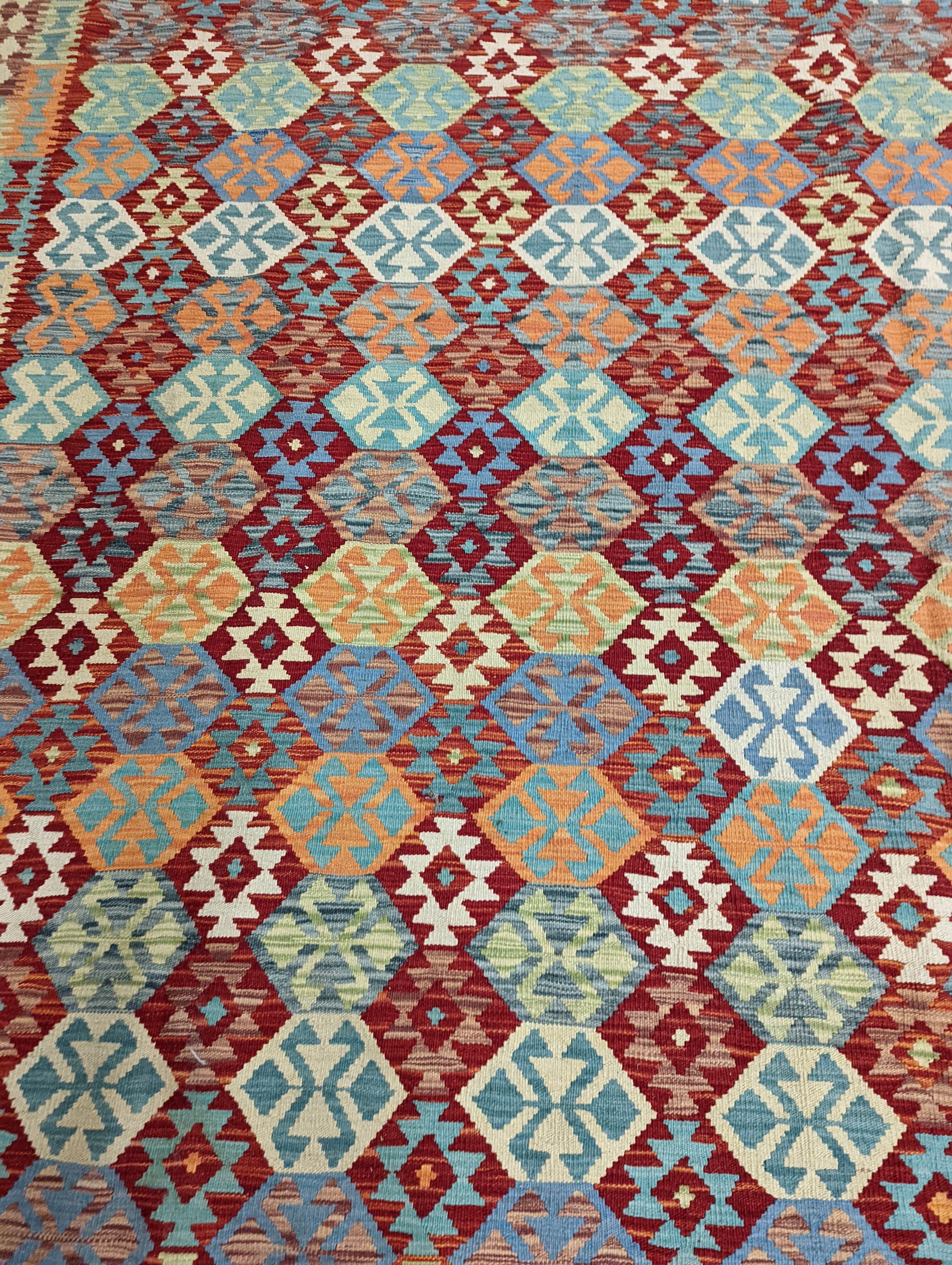 An Anatolian Kilim flatweave carpet, 390 x 300cm